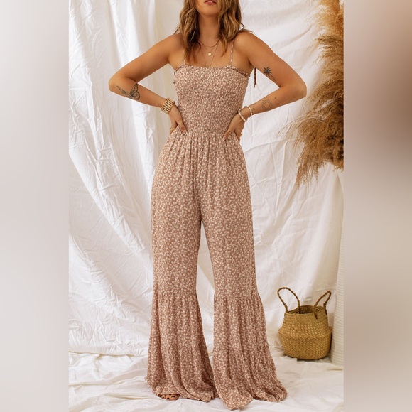 Brand new, never worn groovy floral flare jumpsuit - Picture 3 of 5